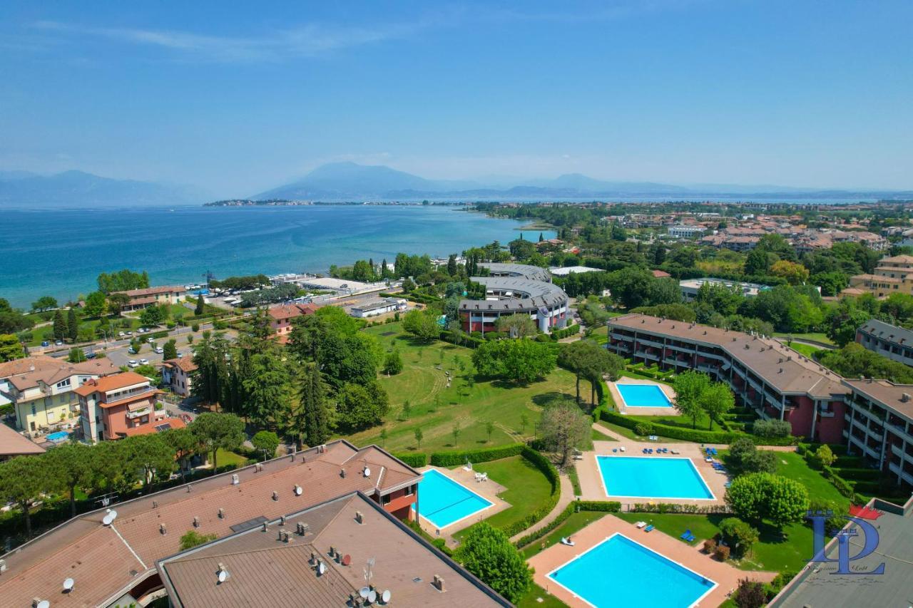 Desenzanoloft Official Partner Marriott Homes & Villas - Dolce Vita With Garden And Pools Desenzano del Garda Eksteriør bilde