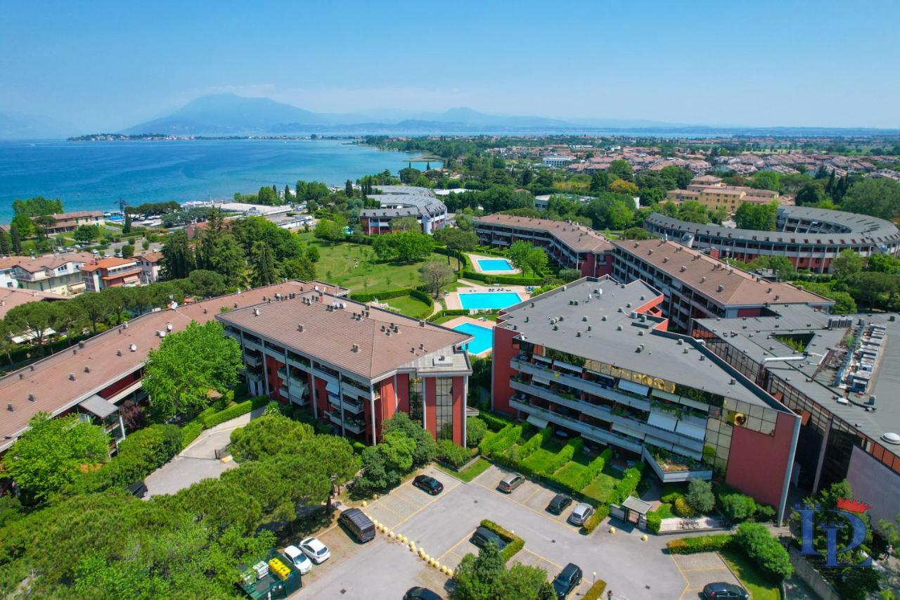 Desenzanoloft Official Partner Marriott Homes & Villas - Dolce Vita With Garden And Pools Desenzano del Garda Eksteriør bilde